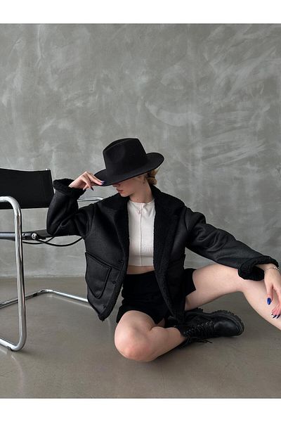 TOPSHOW Nubuck Collar Sheepskin Coat