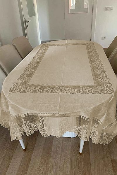 Çt Çeyizci Tekstil Безгрижна и устойчива на петна покривка за маса с дантелен шарен мотив - Кафе