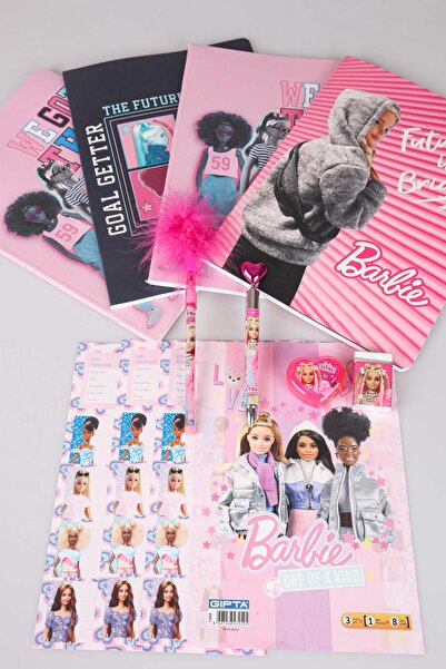 Barbie Dekomus Ile Lisanslı Yeni Sezon A4 2 Adet Kareli,2 Adet Çizgili Defter...