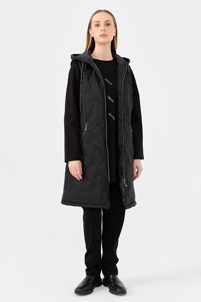 Esswaap Black Stone Embroidered Puffer Vest Triple Suit
