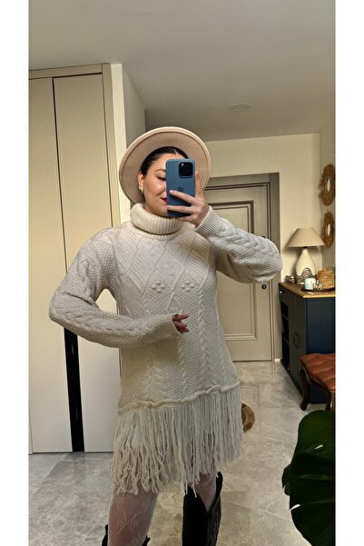 Zilolafashionhouse Tassel Detailed Sweater