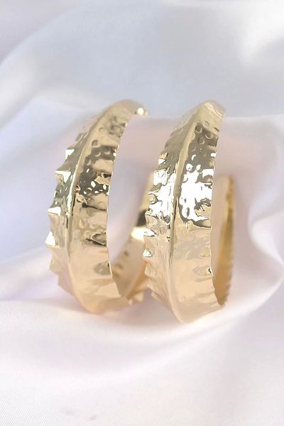 Clariss Brass Gold Color Leaf Patterned Hoop Earrings