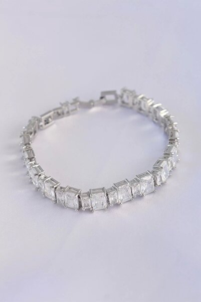 Clariss سوار نموذج الممر المائي من سلسلة Vip من النحاس الزركونيوم باللون الفضي