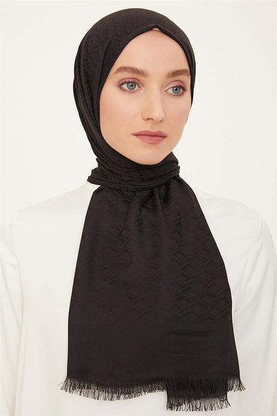 Armine Azalea Trend Shawl 3 121 1075