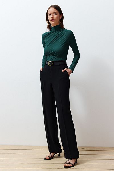 Trendyol Collection Rugalmas smaragdzöld négyszögletes nyakú húzózsinóros blúz - TWOSS24BZ00487