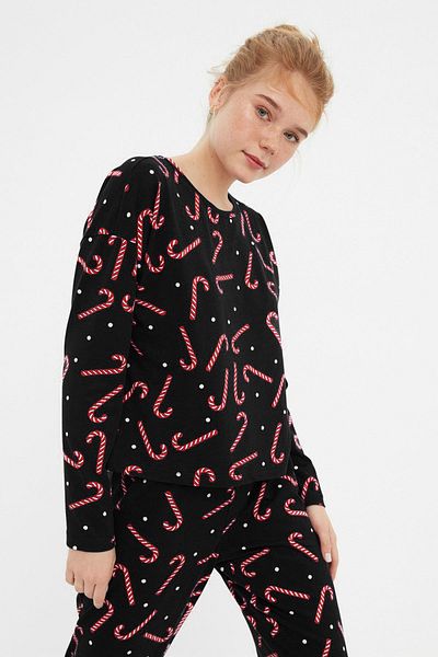 Trendyol Collection Set pijamale tricotate cu tematică de Crăciun 100% bumbac negru THMAW21PT0771