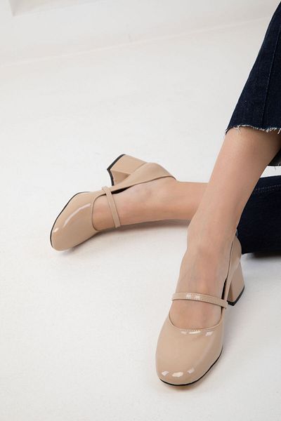 SOHO Klassische Damenschuhe mit Absatz aus Lackleder – Ten 19721