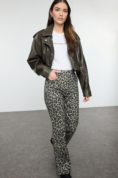 Trendyol Collection Khaki-Jeans mit Leopardenmuster – hohe Taille – Jeans mit weitem Bein