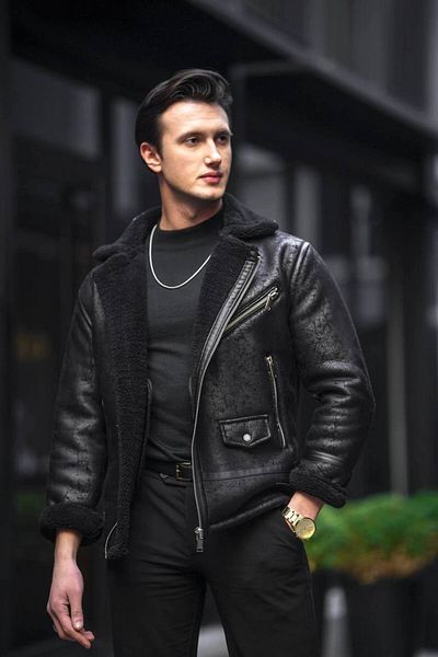 LOES MOMENT New Season Sheepskin Northern Model Napa Coat