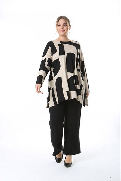 özle fashion بدلة نسائية كبيرة الحجم منقوشة حديثة من الأسفل