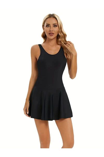 segiza Lycra-Badeanzug für Damen – Schwarz mit Polster, Röcken und Shorts / Meer / Pool
