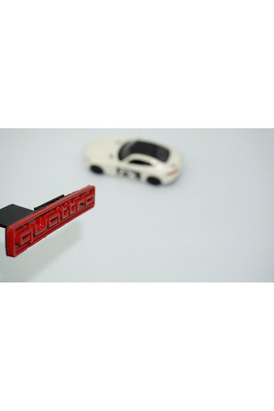 DK Tuning Emblema logo-ul roșu Quattro pentru obturator frontal compatibil cu Audi