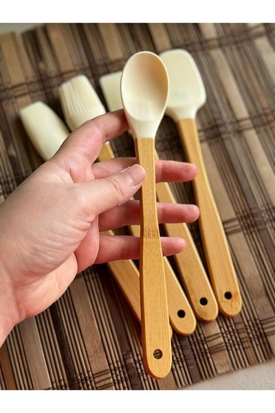 şirin eşyalarım Betty 5 Li Mini Bamboo Spatula Set - Cream