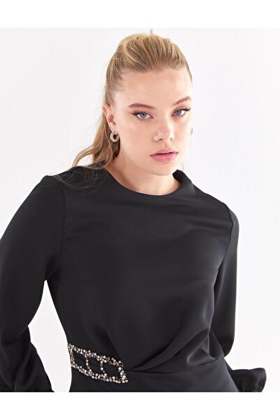 Kayra Tokalı Sıfır Yaka Tunik Siyah