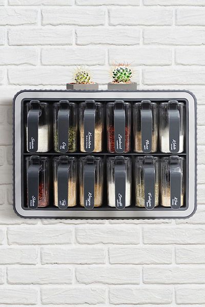 Kitchen Life 12-Piece Spice Rack Set with Stand, Self-Adhesive Lid and Spoon - Spice Rack with Handle and Label