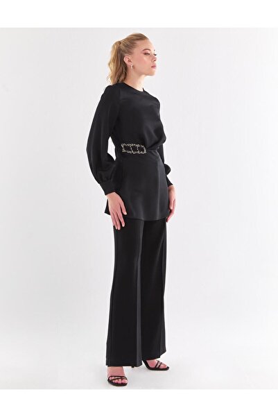 Kayra Tokalı Sıfır Yaka Tunik Siyah