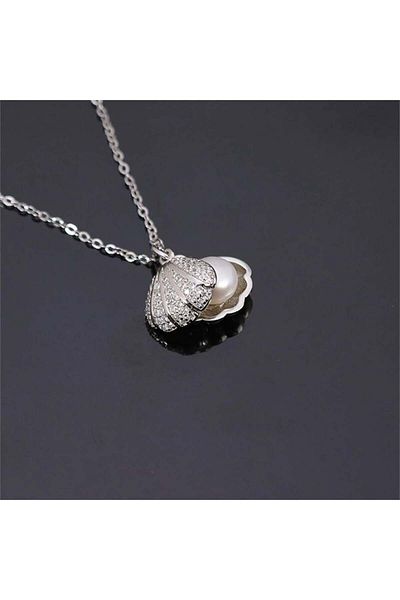Köstebek Pearl Silver Chain Necklace Hidden in an Oyster