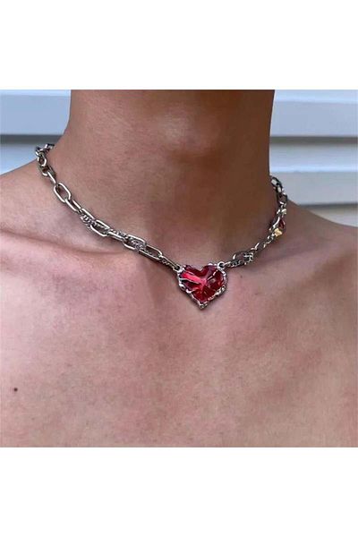 Köstebek Red Reaper Heart Chain Necklace