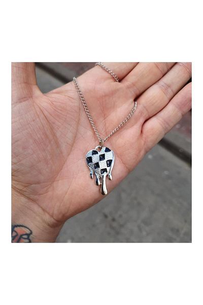 Köstebek Harajuku Checkered Melt Heart Chain Necklace