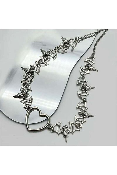 Köstebek Dark Wings Heart Necklace