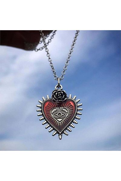 Köstebek Rose Eye of Heart Necklace