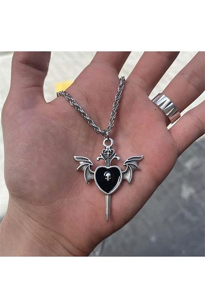 Köstebek Wings And Sword Black Heart Necklace