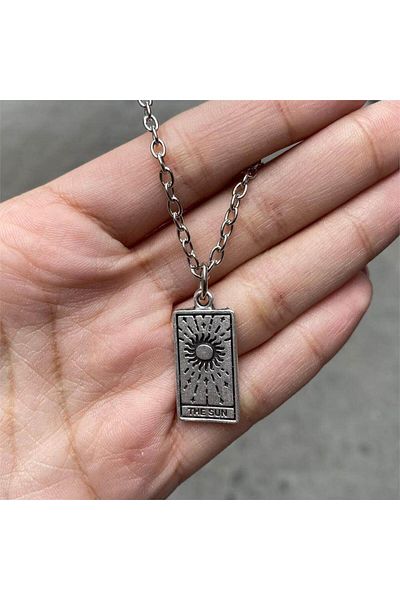 Köstebek The Sun Frame Necklace