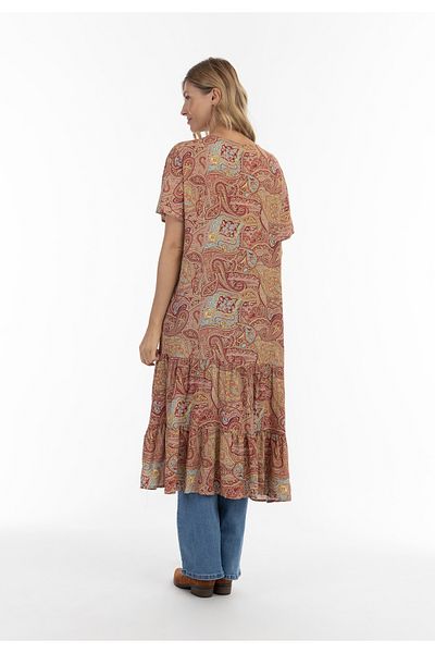USHA Kimonos & Kaftans