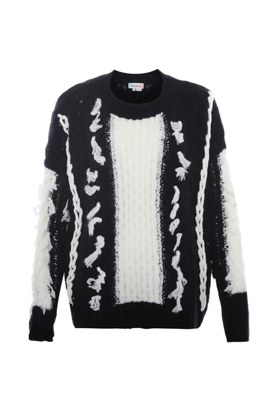 Ebeeza Sweater