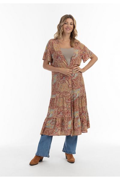 USHA Kimonos & Kaftans