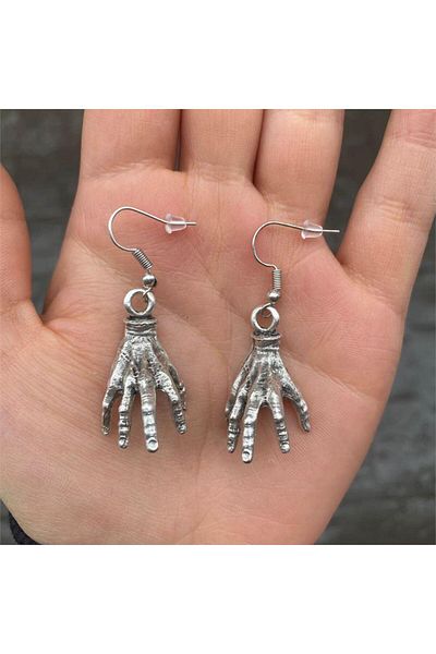 Köstebek Wednesday - The Thing Hand Earrings