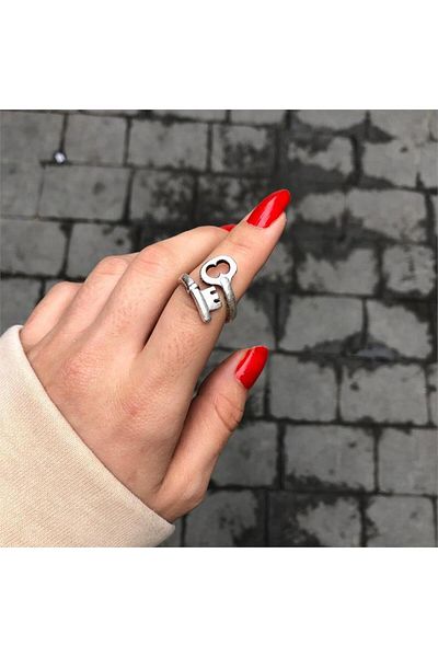 Köstebek Heart Key Adjustable Ring