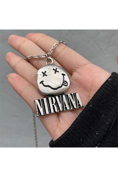 Köstebek Nirvana Necklace