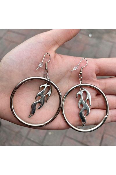 Köstebek Fire On Circle Earrings