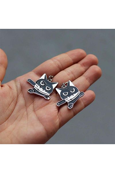Köstebek Murder Cat Face Earrings