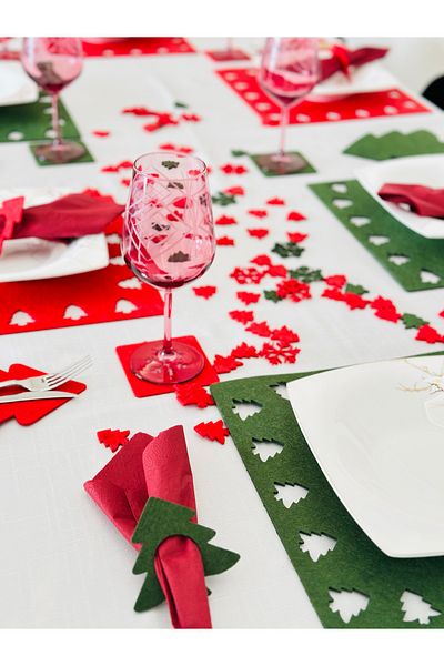 Karter İnovasyon New Year's Themed Square Mixed Dish Set, New Year's Dish Set Red-Green Mixed Set for 6