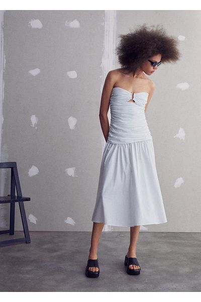 MANGO Woman Δερμάτινες παντόφλες με τακούνι με καρφιά