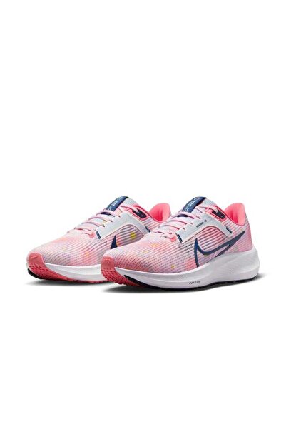Nike Air Zoom Pegasus 40 Premium Kadın Koşu Ayakkabısı