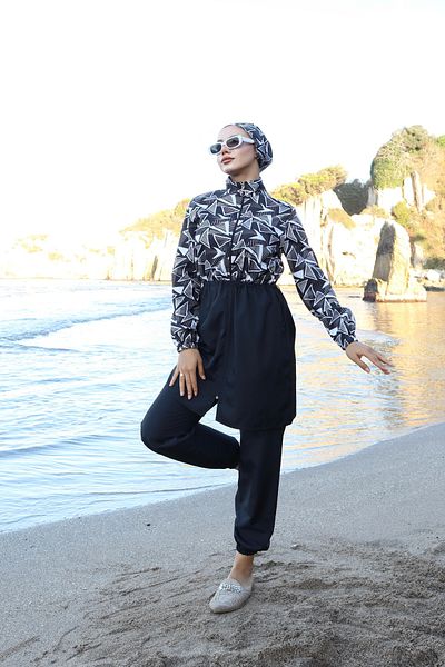 new ats Spring Patterned 3-Piece Hijab Swimsuit with Adjustable Elastic Waist Black and White