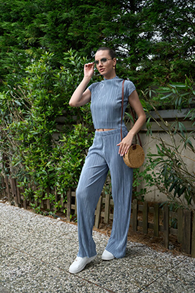 PONÇİK ÖRME PİLİSELİ DİK YAKA CROP İKİLİ PANTOLONLU TAKIM CEPLİ 24108 MAVİ