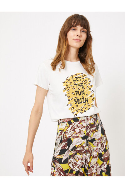 Koton Γυναικείο T-Shirt εκρού 8YAK13016QK