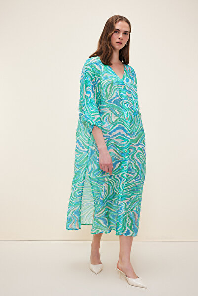 Love My Body V Yaka Önü Düğmeli Desenli Elbise