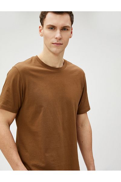 Koton Basic-T-Shirt, schmale Passform, Rundhalsausschnitt, kurze Ärmel, Baumwolle