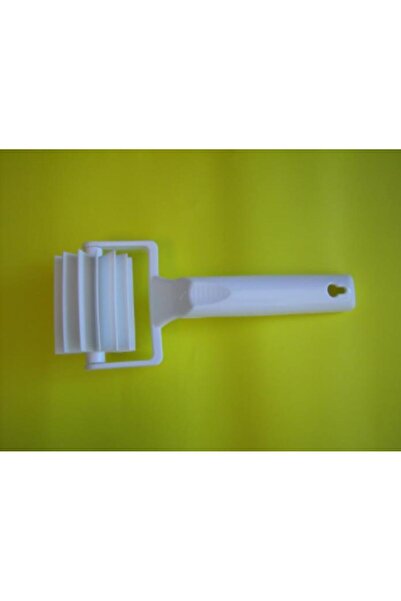 Pastaland قطع مريح لتشكيل العجين