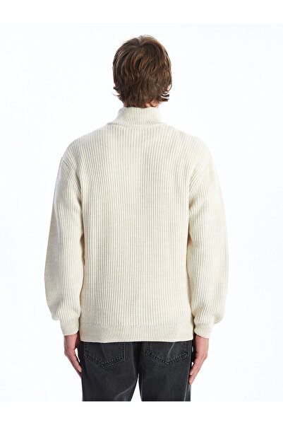 LC Waikiki Dik Yaka Uzun Kollu Erkek Triko Kazak