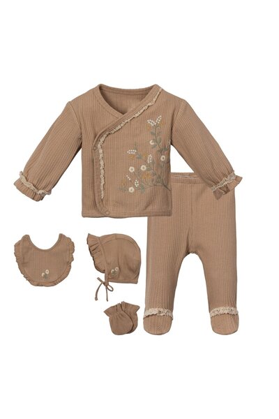 bebegen Kız Bebek Bej Fitilli Fırfırlı Çiçek Nakışlı 5'li Hastane Çıkışı