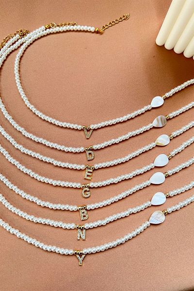 Sose Moda قلادة بتصميم حرف E مرصعة باللؤلؤ