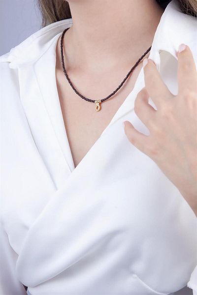 Sose Moda O Letter Coffee Bead Design Necklace