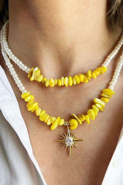 Sose Moda Yellow Color Broken Natural Stone Double Pearl Necklace with Polar Star Detail