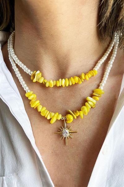 Sose Moda Yellow Color Broken Natural Stone Double Pearl Necklace with Polar Star Detail